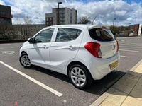 Used Vauxhall Viva 75 HP (55 kW) 2017 White Hatchback