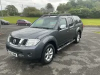 Begagnad Nissan Navara Tekna 2012 Grå Pickup