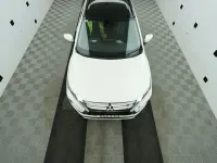 Used Mitsubishi Eclipse 2019 White Hatchback