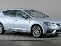 Used Seat Leon SE Dynamic 115 HP (84 kW) 2020 Silver Hatchback