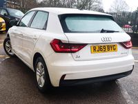 Used Audi A1 Sportback Design 94 HP (69 kW) 2020 White Hatchback