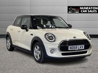 Used Mini Cooper Classic 136 HP (100 kW) 2019 White Hatchback