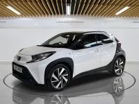 Used Toyota Aygo X 72 HP (52 kW) 2023 White SUV