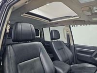 Used Mitsubishi Shogun 197 HP (144 kW) 2015 Black SUV