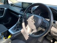 Usado Toyota RAV4 218 HP (160 kW) 2022 SUV