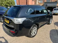 Used Mitsubishi Outlander 200 HP (147 kW) 2015 Black SUV