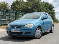 Used Vauxhall Corsa Design Edition 2004 Blue Hatchback