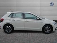 Used VW Polo Life 80 HP (58 kW) 2024 Grey Hatchback