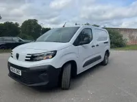Second-hand Peugeot Partner S 131 CP (96 kW) 2025 Alb Monovolum