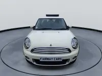Begagnad Mini ONE Hatch 98 HK (72 kW) 2011 Vit Halvkombi