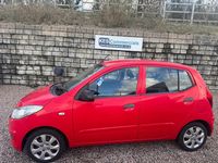 Used Hyundai i10 Classic 85 HP (62 kW) 2012 Red Hatchback