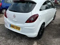 Used Vauxhall Corsa Edition 83 HP (61 kW) 2013 White Hatchback