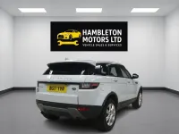 Used Land Rover Range Rover evoque SE 2017 White Estate