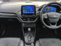 Używany Ford Fiesta Titanium 125 KM (91 kW) 2022 Czerwony Hatchback