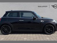 Used Mini Cooper Classic 134 HP (98 kW) 2019 Black Hatchback