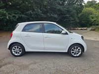 Used Smart ForFour Passion 2015 White Hatchback