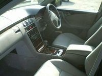 Used Mercedes E200 Elegance 2001 Estate