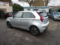 Used MG MG3 Exclusive 106 HP (77 kW) 2019 Silver Hatchback