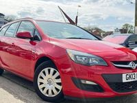 Used Vauxhall Astra 116 HP (85 kW) 2013 Red Estate