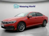 Begagnad VW Passat Advance 218 HK (160 kW) 2022 Röd Kombi