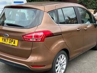 Used Ford B-MAX Titanium 105 HP (77 kW) 2016 Gold MPV