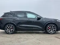 Używany Audi e-tron Performance 225 kW (306 KM) 2025 Czarny SUV