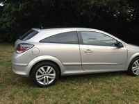 Used Vauxhall Astra Sport 101 HP (74 kW) 2007 Beige Hatchback