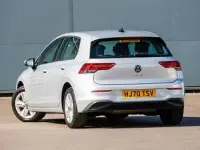 Używany VW Golf VIII Life 130 KM (95 kW) 2020 Srebrny Hatchback