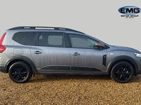 Used Dacia Jogger Extreme 140 HP (102 kW) 2025 Grey MPV