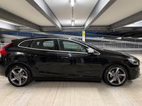 Used Volvo V40 R-Design 120 HP (88 kW) 2019 Hatchback