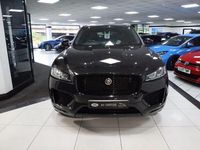 Usado Jaguar F-Pace Chequered Flag 180 HP (132 kW) 2019 Preto SUV