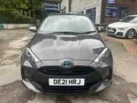 Used Toyota Yaris Hybrid Design 114 HP (83 kW) 2021 Grey Hatchback