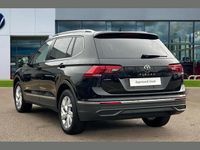 Used VW Tiguan Allspace Life 150 HP (110 kW) 2023 Black SUV