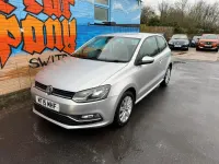 Usado VW Polo SE 90 HP (66 kW) 2015 Prateado Citadino
