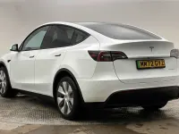 Used Tesla Model Y Long Range AWD 378 kW (514 HP) 2022 White SUV