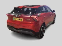 Używany MG MG4 EV 319 kW (435 KM) 2024 Czerwony Hatchback