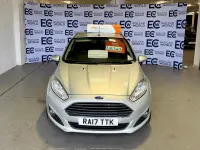 Used Ford Fiesta Titanium 100 HP (73 kW) 2017 Silver Hatchback