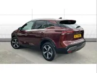 Used Nissan Qashqai N-Connecta 138 HP (101 kW) 2022 Red SUV