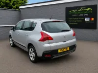 Used Peugeot 3008 112 HP (82 kW) 2011 Silver Estate