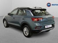 Usado VW T-Roc Life 110 HP (80 kW) 2023 Azul SUV