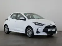 Used Toyota Yaris 116 HP (85 kW) 2023 White Hatchback