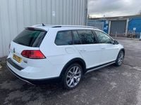 Used VW Golf VII 2016 White Estate