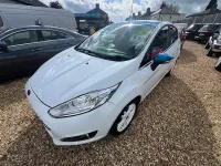 Used Ford Fiesta Zetec 82 HP (60 kW) 2016 White Hatchback