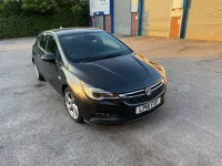 Used Vauxhall Astra SRi 136 HP (100 kW) 2016 Black Hatchback