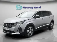 Second-hand Peugeot 5008 Allure+ 130 CP (95 kW) 2023 Gri SUV
