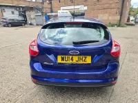 Used Ford Focus Zetec 125 HP (91 kW) 2014 Blue Hatchback