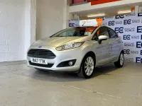 Used Ford Fiesta Titanium 100 HP (73 kW) 2017 Silver Hatchback