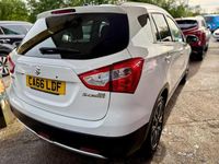 Used Suzuki SX4 SZ-T 120 HP (88 kW) 2016 White SUV