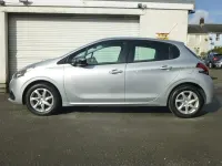 Gebraucht Peugeot 208 Active 2016 Silber Kleinwagen