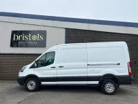 Second-hand Ford Transit 130 CP (95 kW) 2019 Alb Van